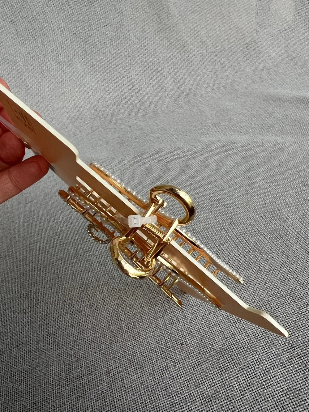 Sincerely Jules Pearl Crystal Bow Metal hair Claw clip set of 2 NWT
